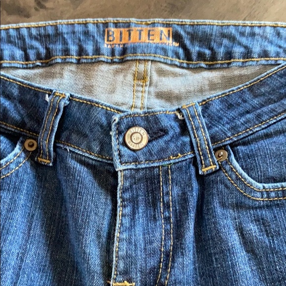 Bitten Jeans by Sarah Jessica Parker - Picture 2 of 4